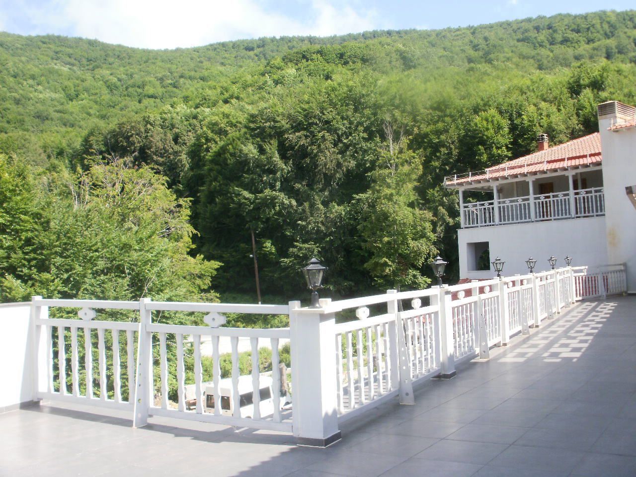 children’s play area – outdoor