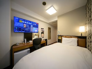 Desk, iron/ironing board, free WiFi, bed sheets - APA Hotel Kochi (Kochi)