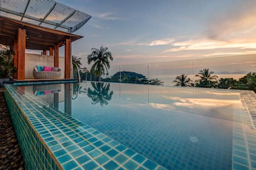 Penthouse Ocean Pool Three-Bedrooms Apartment | 部屋からの景観