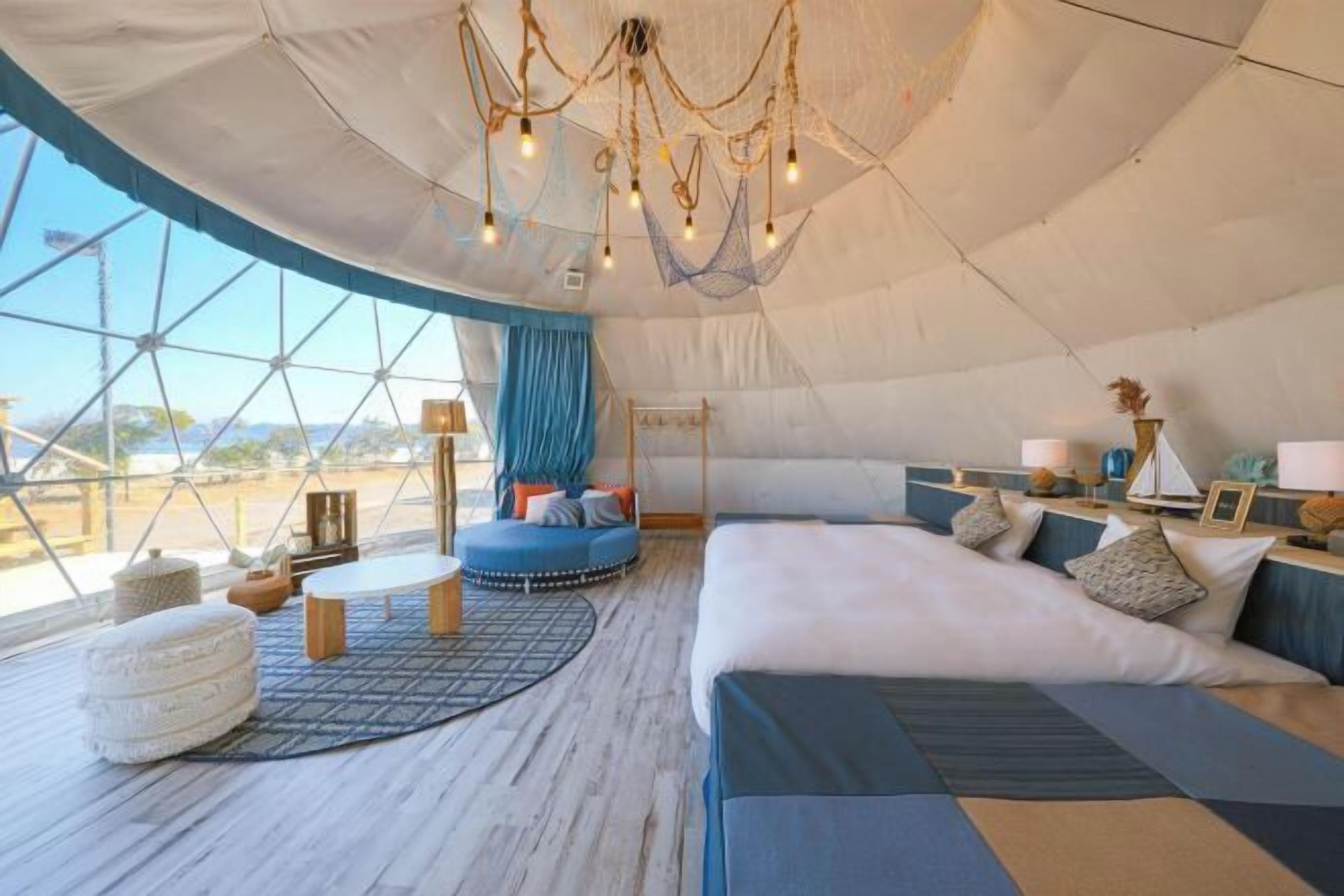 In-room safe, desk, free WiFi, bed sheets