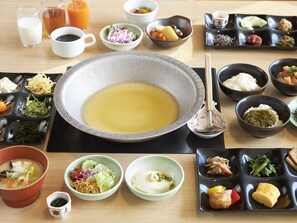 朝食ビュッフェ