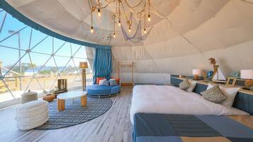 グラックス テラス - バスなし | セーフティボックス (室内)、デスク、WiFi (無料)、ベッドシーツ