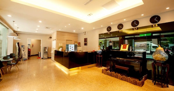 Reception - Fudi hotel (Taichung)