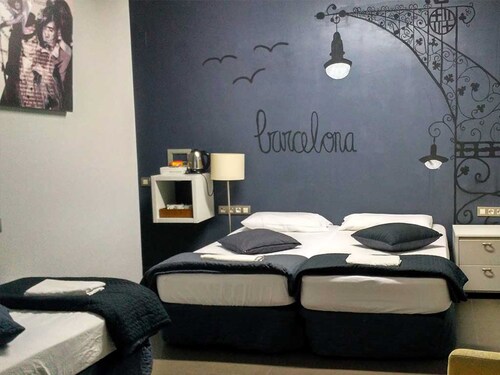 Don Moustache Hostel