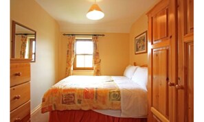 Maison, 3 chambres | 3 chambres, fer et planche à repasser, lit de bébé (gratuit)