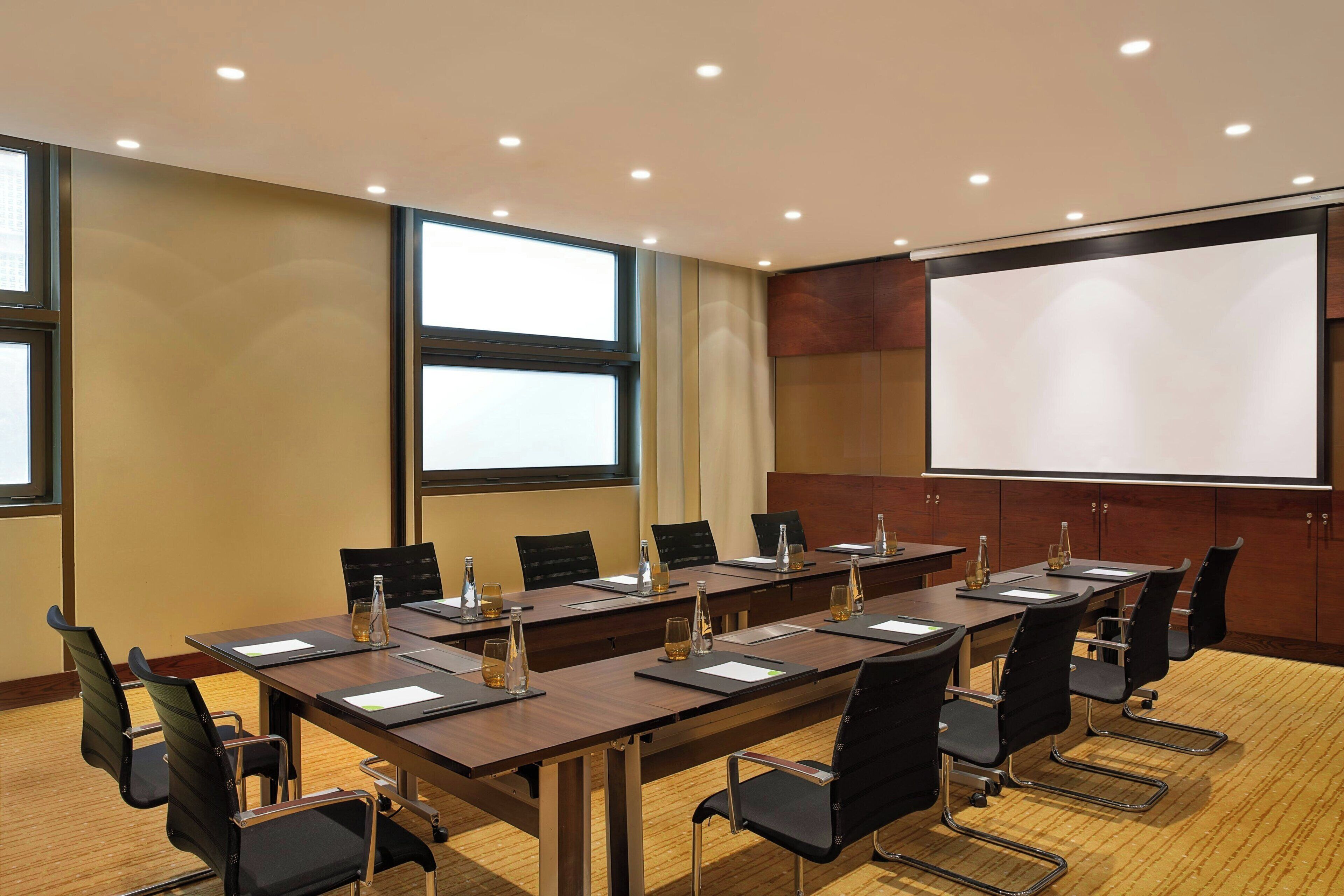 Foto - Courtyard by Marriott World Trade Center, Abu Dhabi