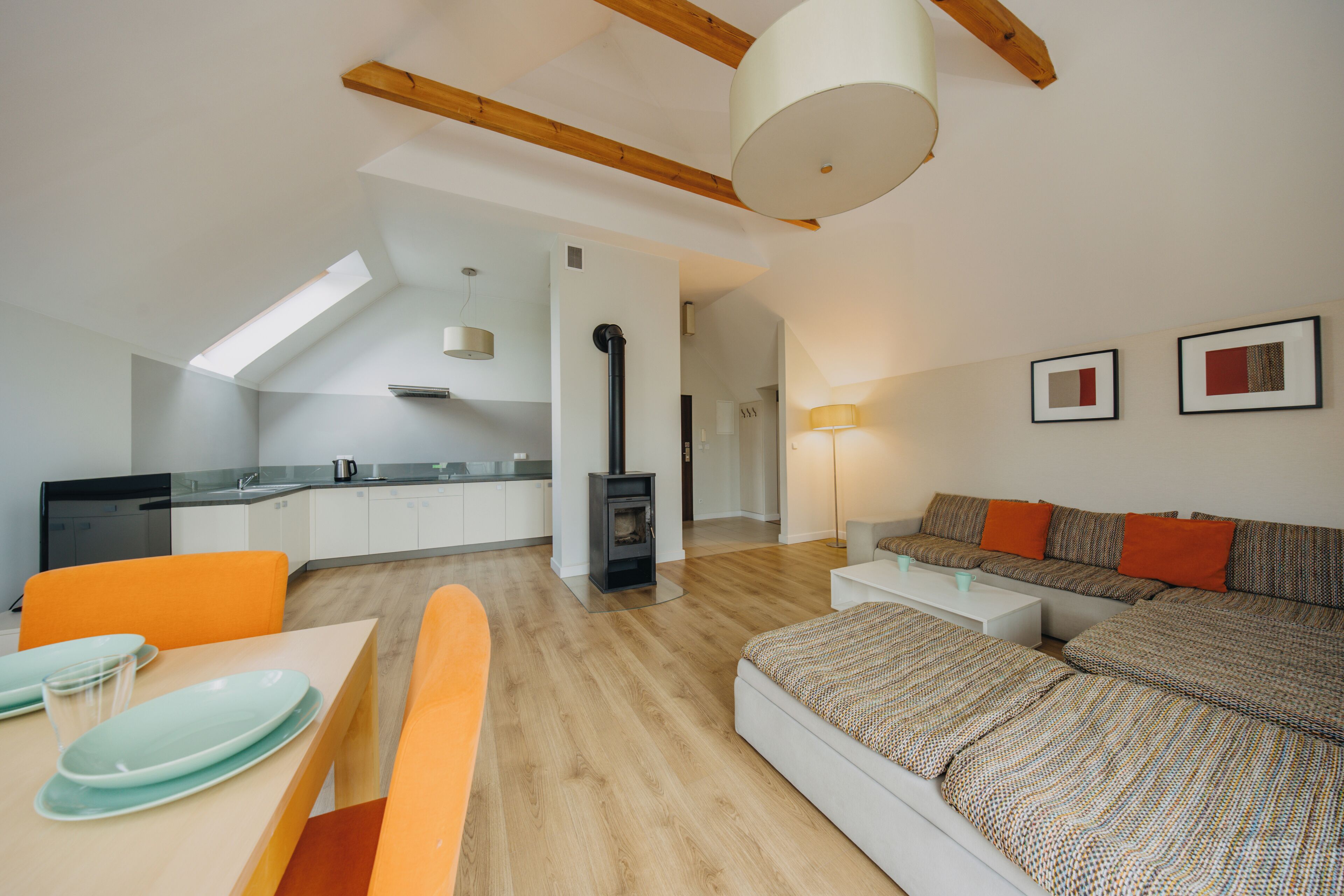 family apartment, 1 bedroom | private kitchenette | mini-fridge, electric kettle