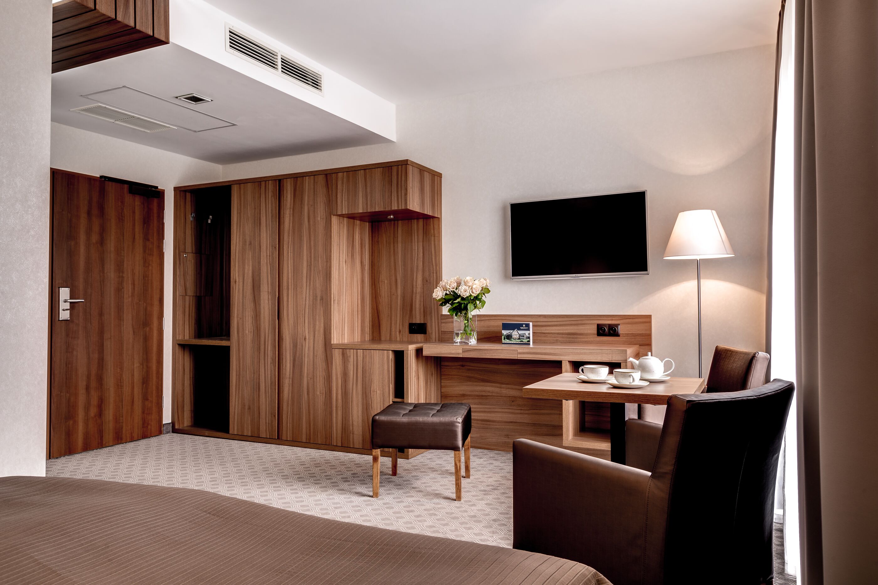 standard room | laptop workspace, blackout curtains, free wifi, bed sheets