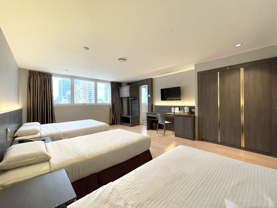 Double Quarts Room | Minibar, in-room safe, laptop workspace, cribs (free)