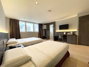 Double Deluxe Room | Minibar, in-room safe, laptop workspace, free cots/infant beds - Hotel Imperial Bukit Bintang (Kuala Lumpur)