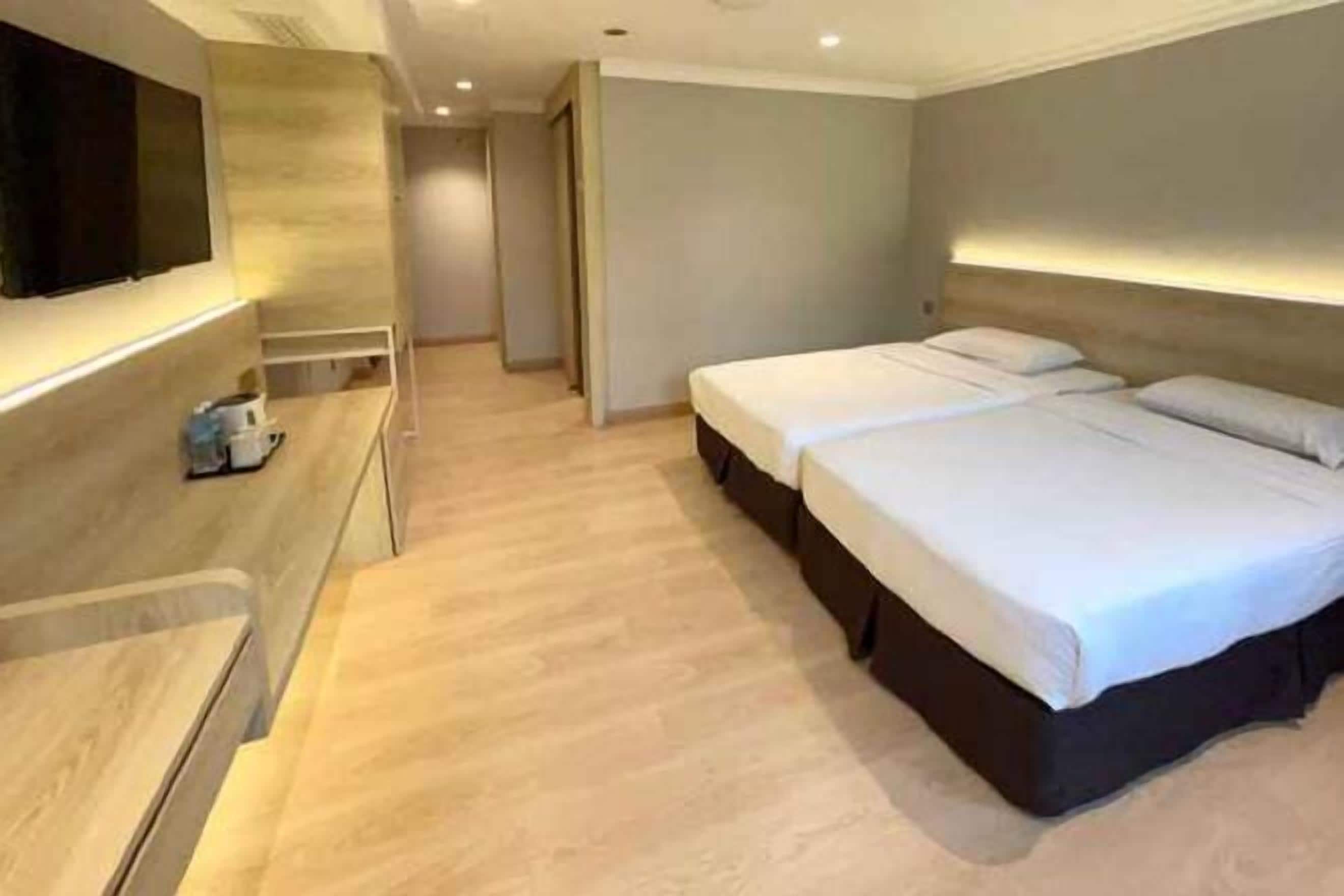 Minibar, in-room safe, laptop workspace, free cots/infant beds