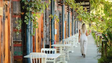 Gran Reserva, Habitación en Barrica de Vino | 高級寢具、迷你吧、房內夾萬、床單