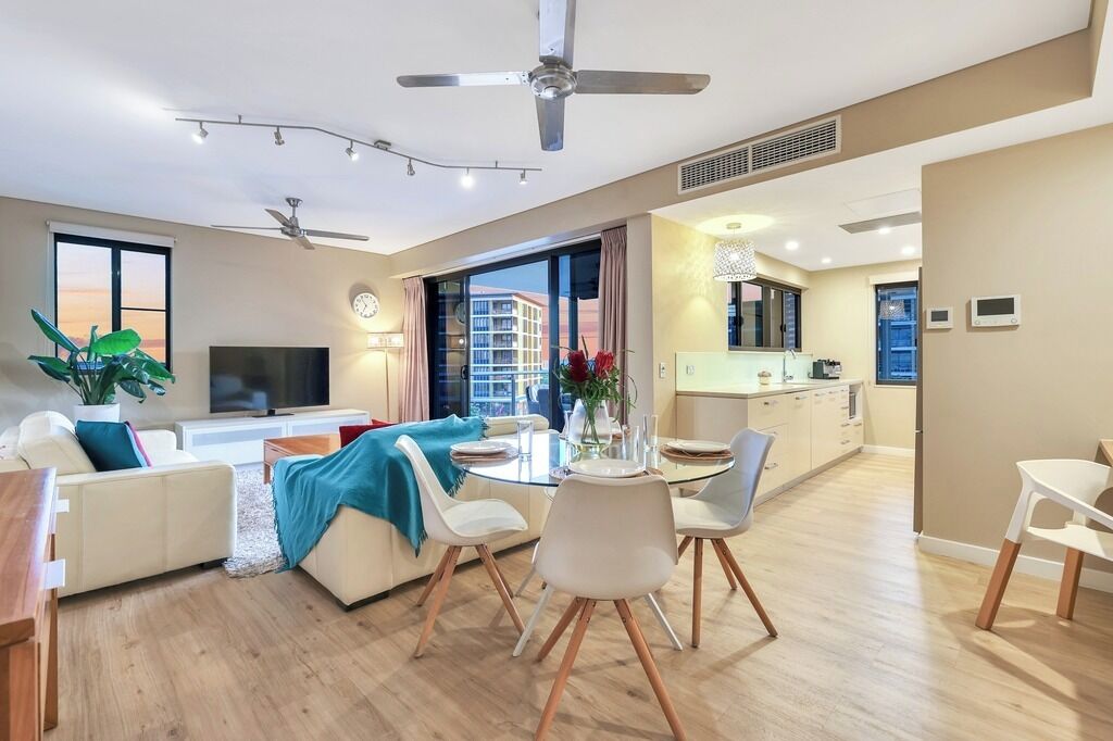 Luxury Apartment, 2 Bedrooms, Harbour View + FREE CAR | Living area | 65-inch flat-screen TV with cable channels, TV, streaming services