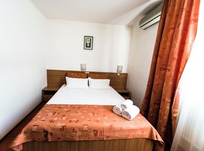 Wheelchair access - Est Hotel Bucharest (Bucharest)