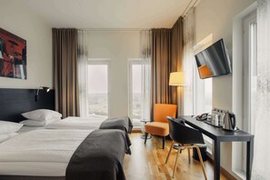 In-room safe, soundproofing, cots/infant beds, free WiFi - Best Western Malmö Arena Hotel (Malmö)