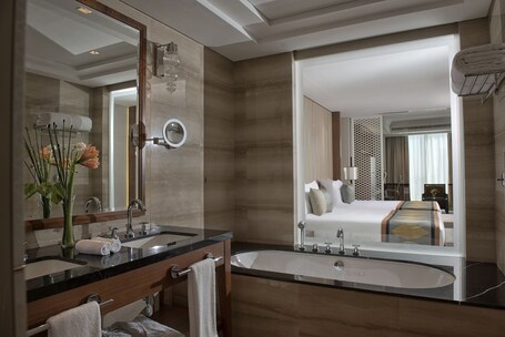 Taj Dubai - Image 52
