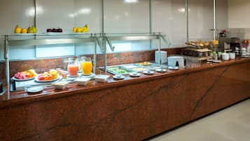 Desayuno buffet incluido todos los días