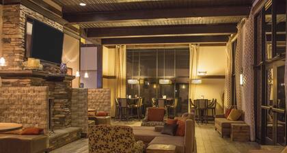 Teddy's Residential Suites Watford City