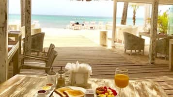 Free continental breakfast