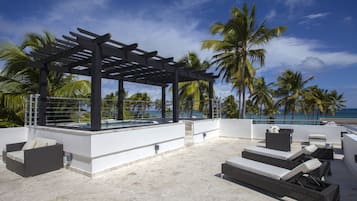 Penthouse, 3 Bedrooms, Terrace, Pool View | Terrace/patio