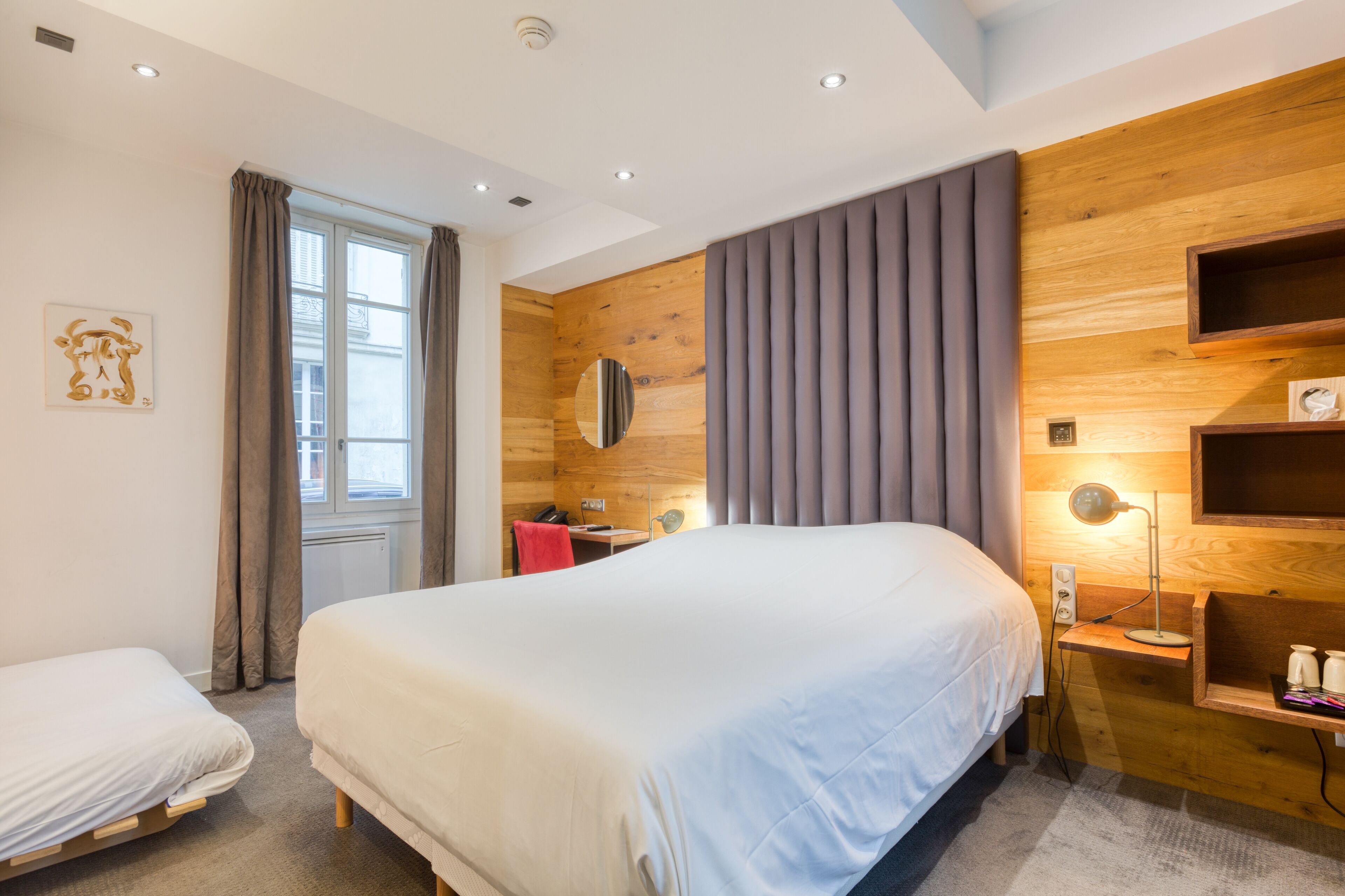 quadruple room | 1 bedroom, premium bedding, desk, laptop workspace