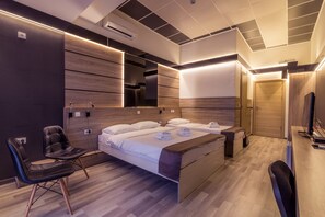 家庭客房, 城市景觀 | 義大利 Frette 床單、高級寢具、記憶床墊、迷你吧