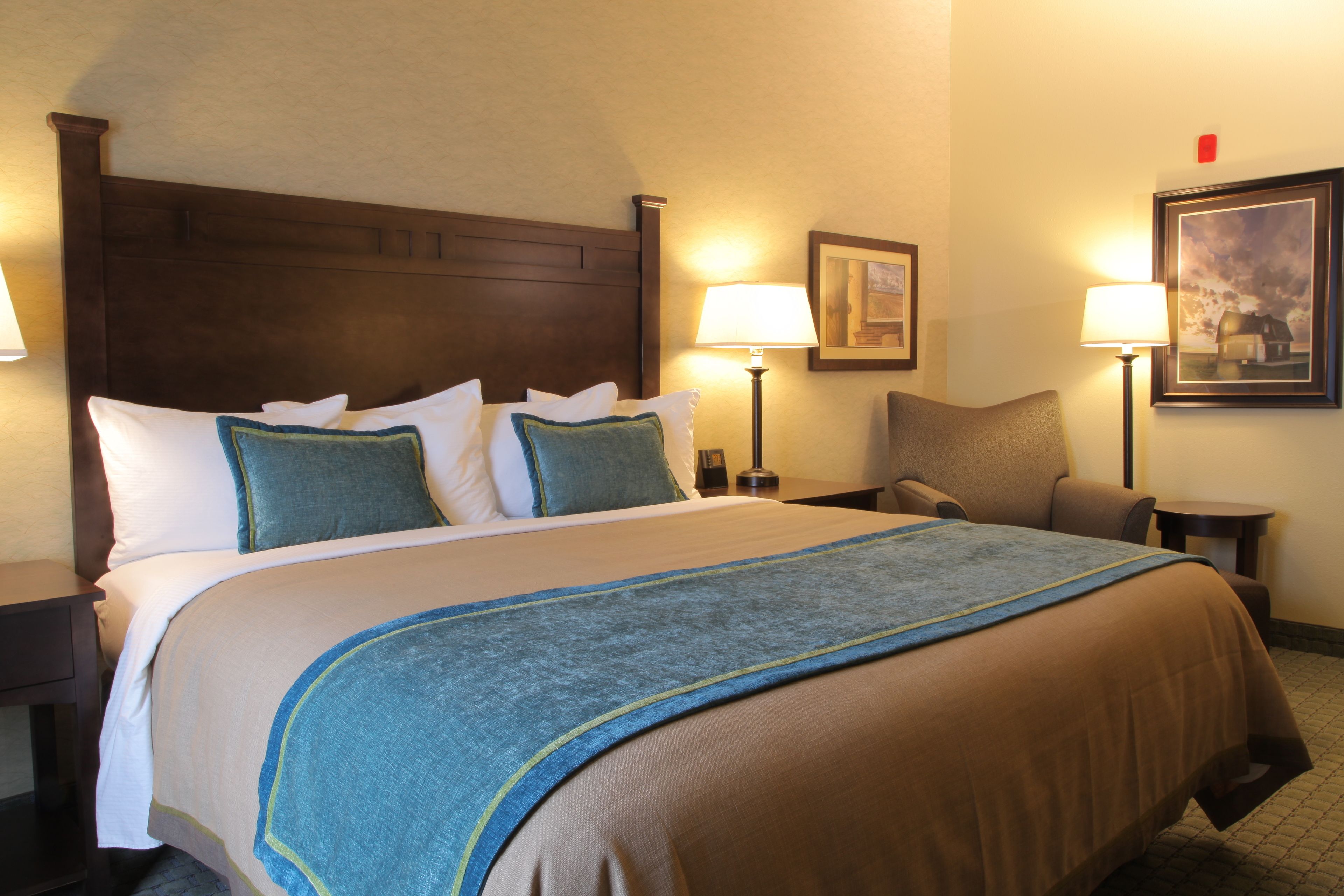 클래식룸, 킹사이즈침대 1개 | 객실 내 금고, 책상, 다리미/다리미판, 무료 WiFi