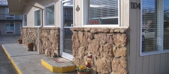 Laramie Valley Inn