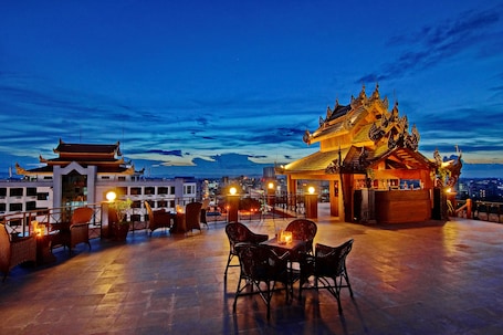 Bar (en la propiedad)