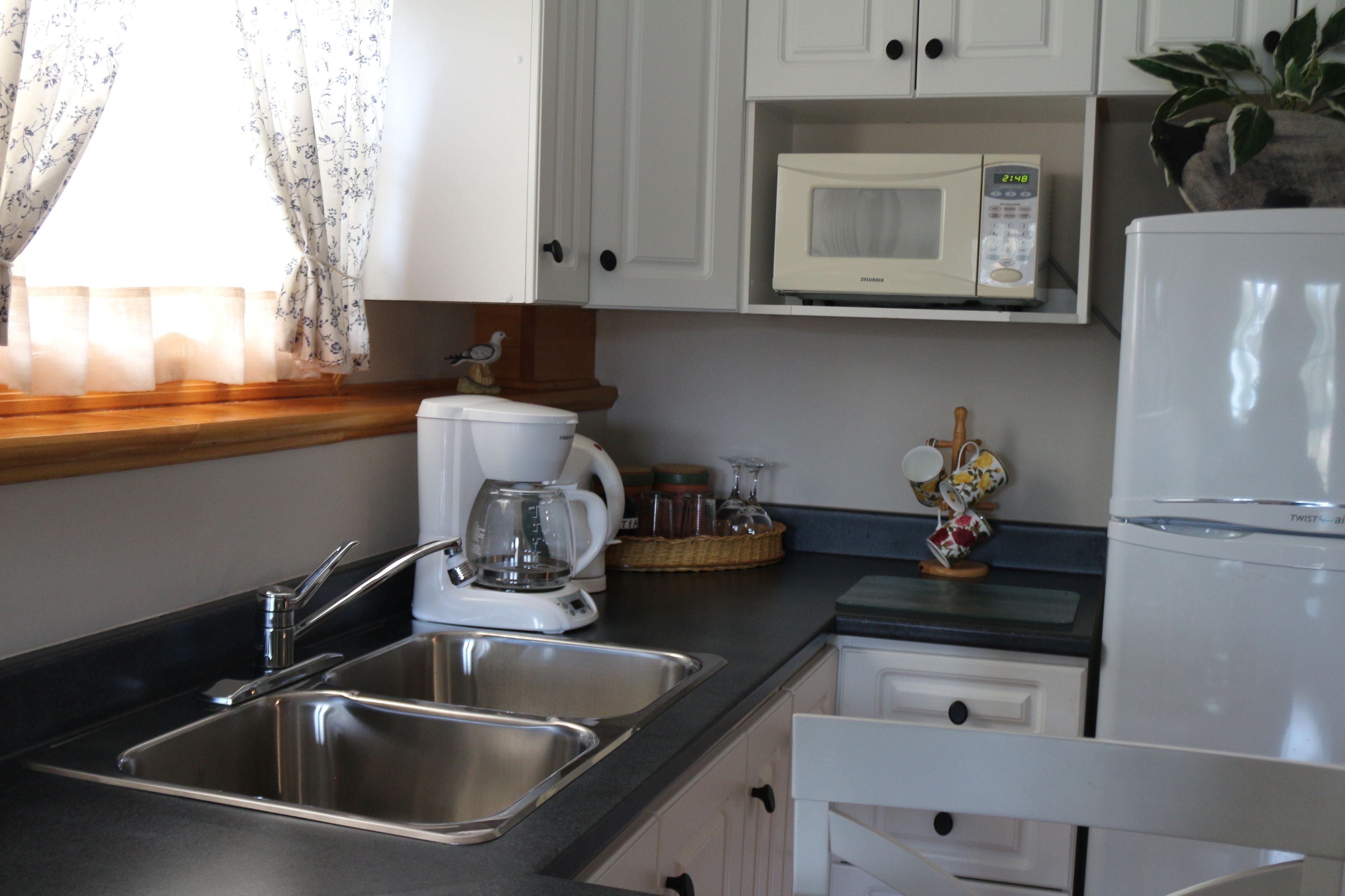 Sal's Bed & Breakfast by the Sea, Herring Cove Info, Photos, Reviews