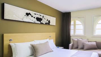 Superior Room, 1 Queen Bed | In-room safe, blackout drapes, cribs/infant beds, free WiFi