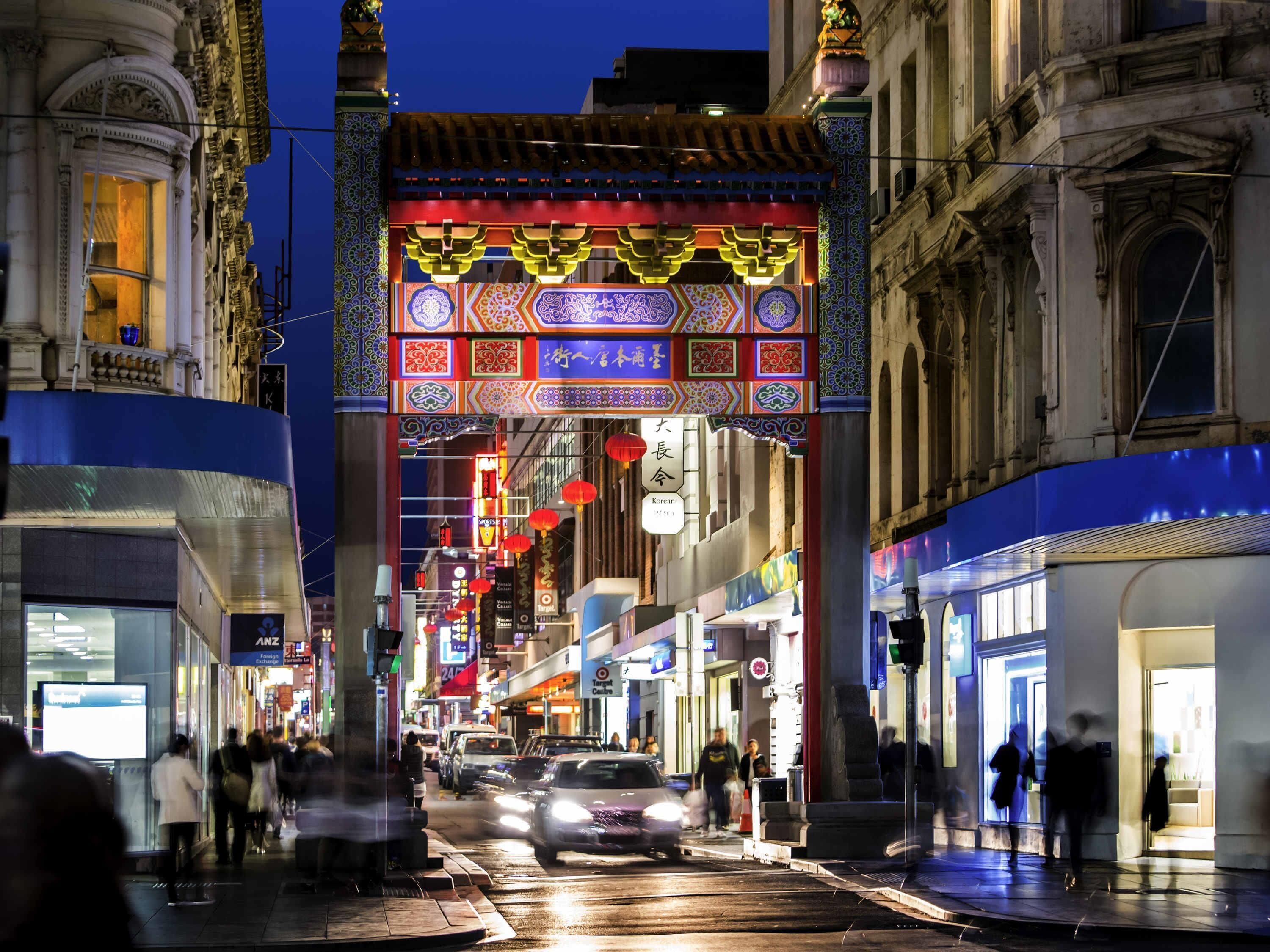 المنشأة من الخارج