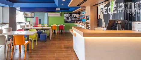 Daily continental breakfast (AUD 15 per person)