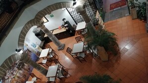 Unclassified image, 3 of 24, button - Hotel Colonial (Morelia)