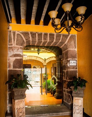 Entrada de la propiedad