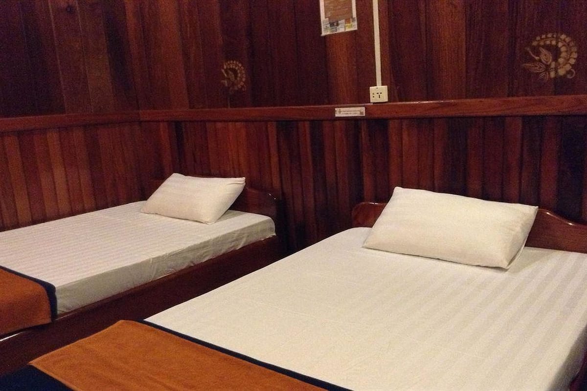 Twin Room | Free WiFi