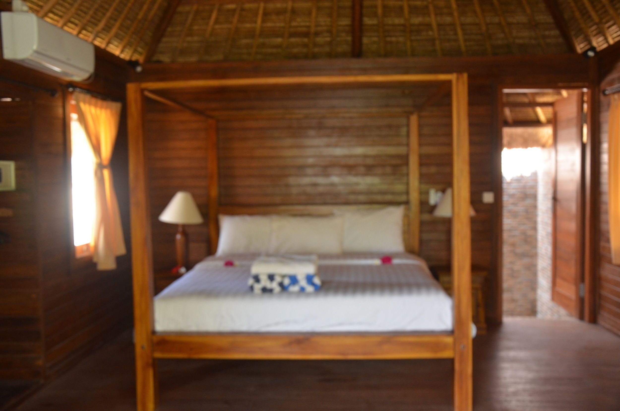 deluxe cottage | minibar, in-room safe, desk, free wifi