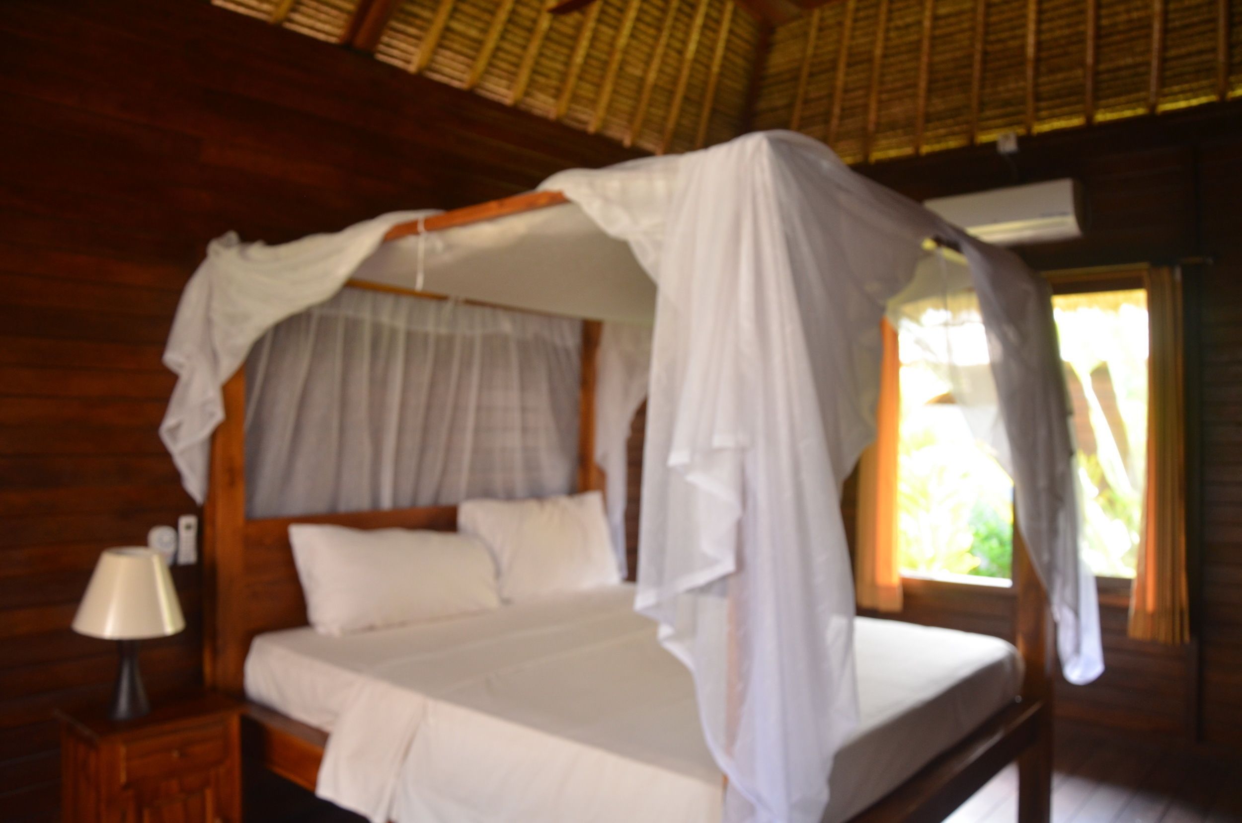 one bedroom bungalow pool view | minibar, in-room safe, desk, free wifi