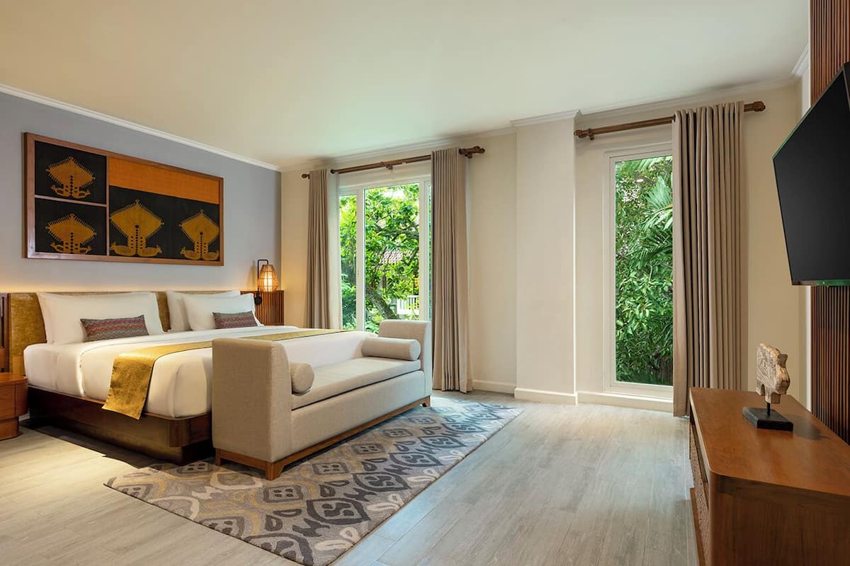 family triple room, 3 bedrooms | premium bedding, minibar, in-room safe, desk