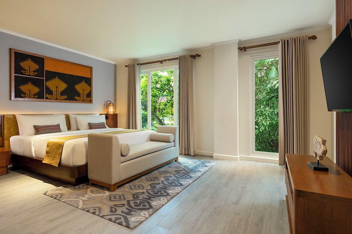 Family Triple Room, 3 Bedrooms | Premium bedding, minibar, in-room safe, desk