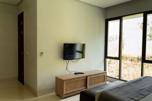 4 Bedrooms Villa with Private Pool