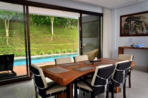 4 Bedrooms Villa with Private Pool | Dining room - Ohara City View 5BR Villa Heated Pool and Billiard (Bandung)