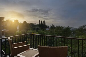 4 Bedrooms Villa with Private Pool | Terrace/patio