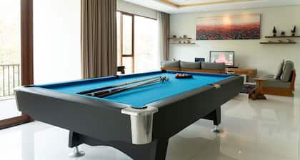 Ohara City View 5BR Villa Heated Pool and Billiard