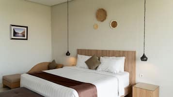Vila Keluarga, 5 kamar tidur, kolam renang pribadi | 4 kamar tidur, seprai premium, setrika/meja setrika, dan Wi-Fi gratis