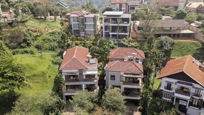 Unclassified image, 2 of 40, button - Ohara City View 5BR Villa Heated Pool and Billiard (Bandung)