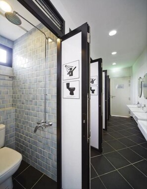Shower, rainfall showerhead, towels