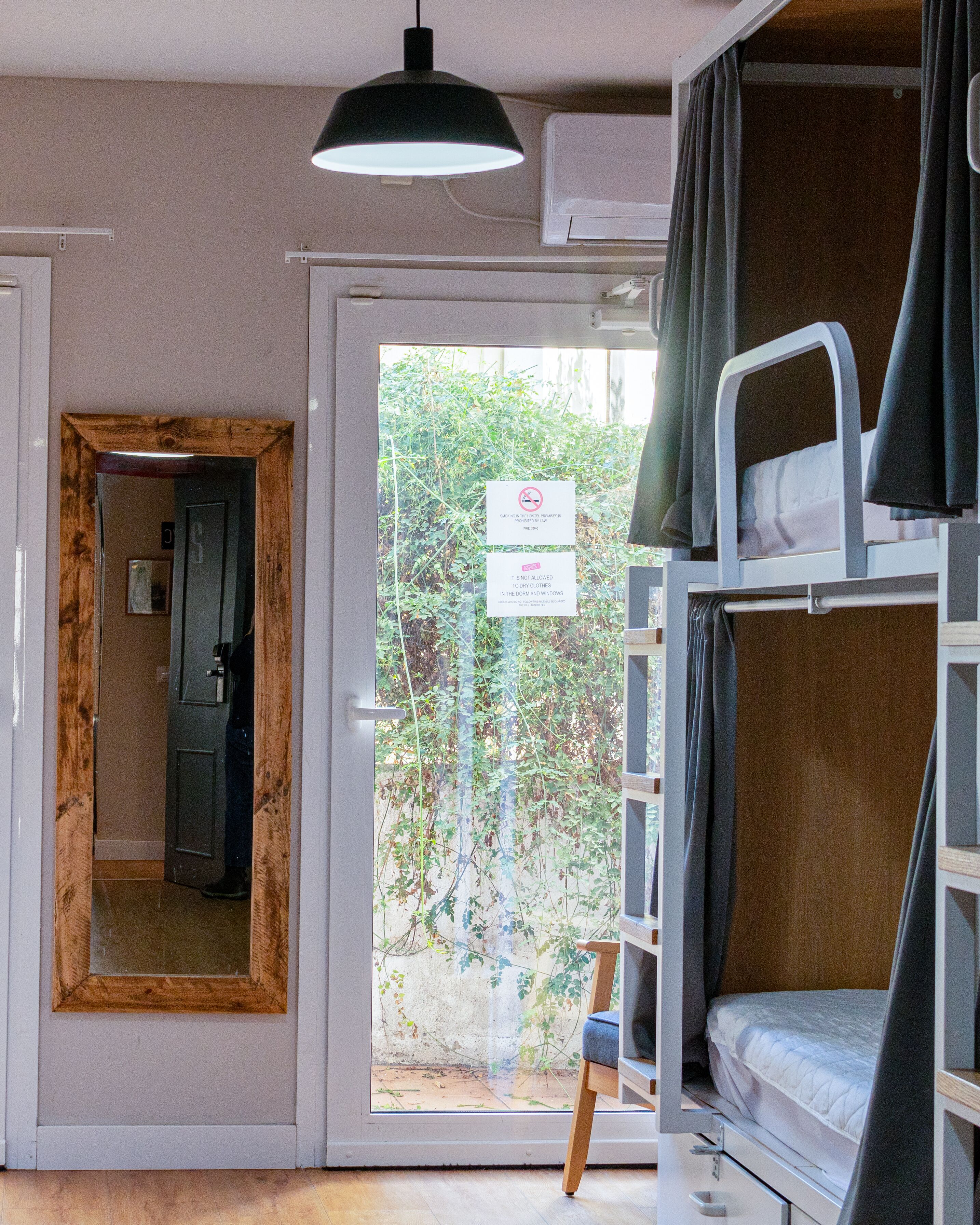 Foto - Factory Hostels Barcelona