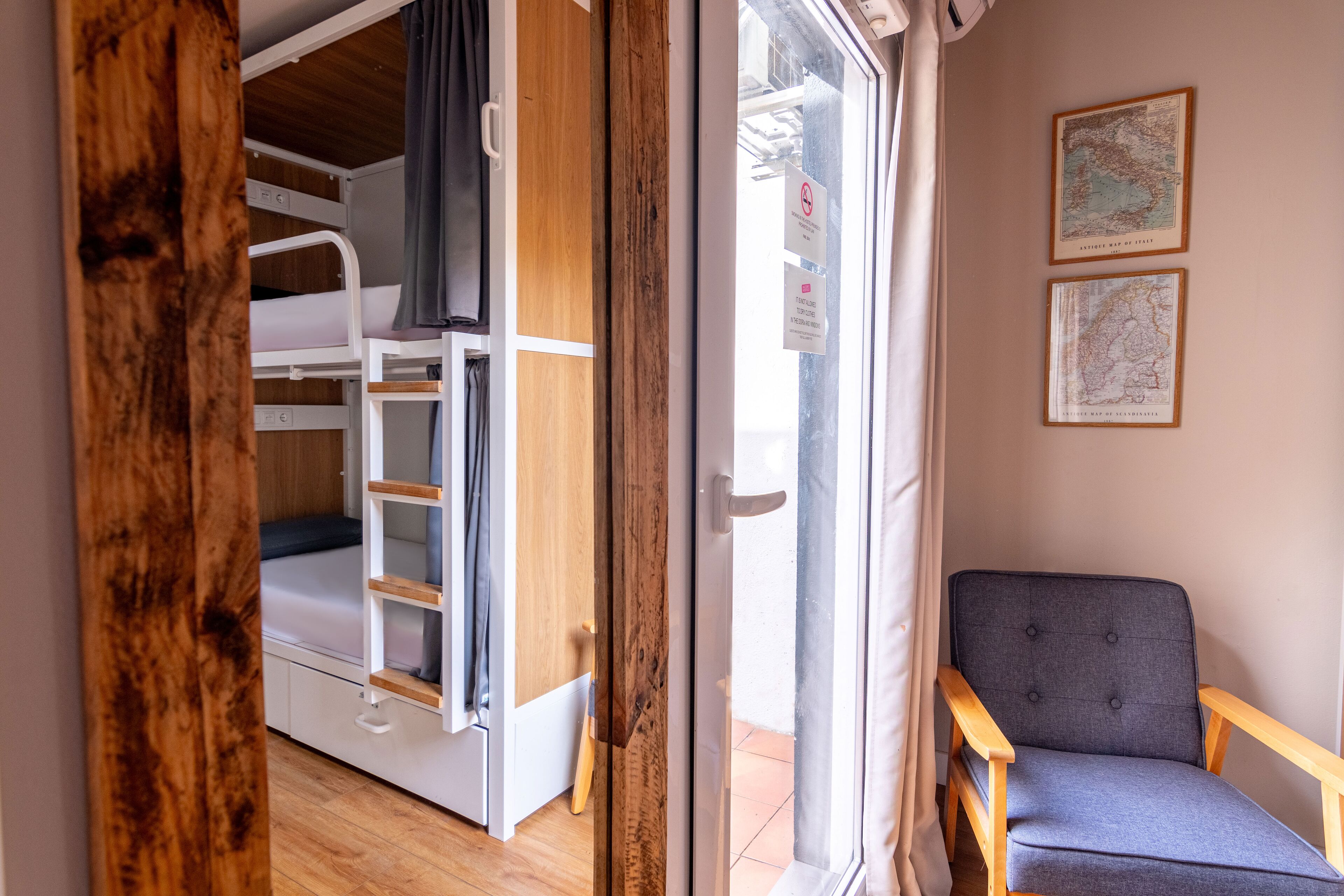 Foto - Factory Hostels Barcelona