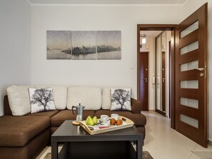 Apartment, 1 Bedroom, Kitchenette (Tetmajer 1) | Living room | Flat-screen TV - Tatrytop Apartamenty Tetmajer (Zakopane)